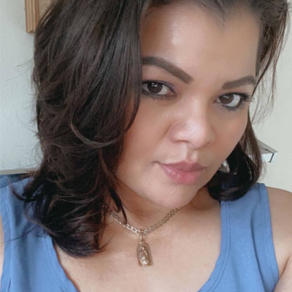 Meet your Posher, Deysi